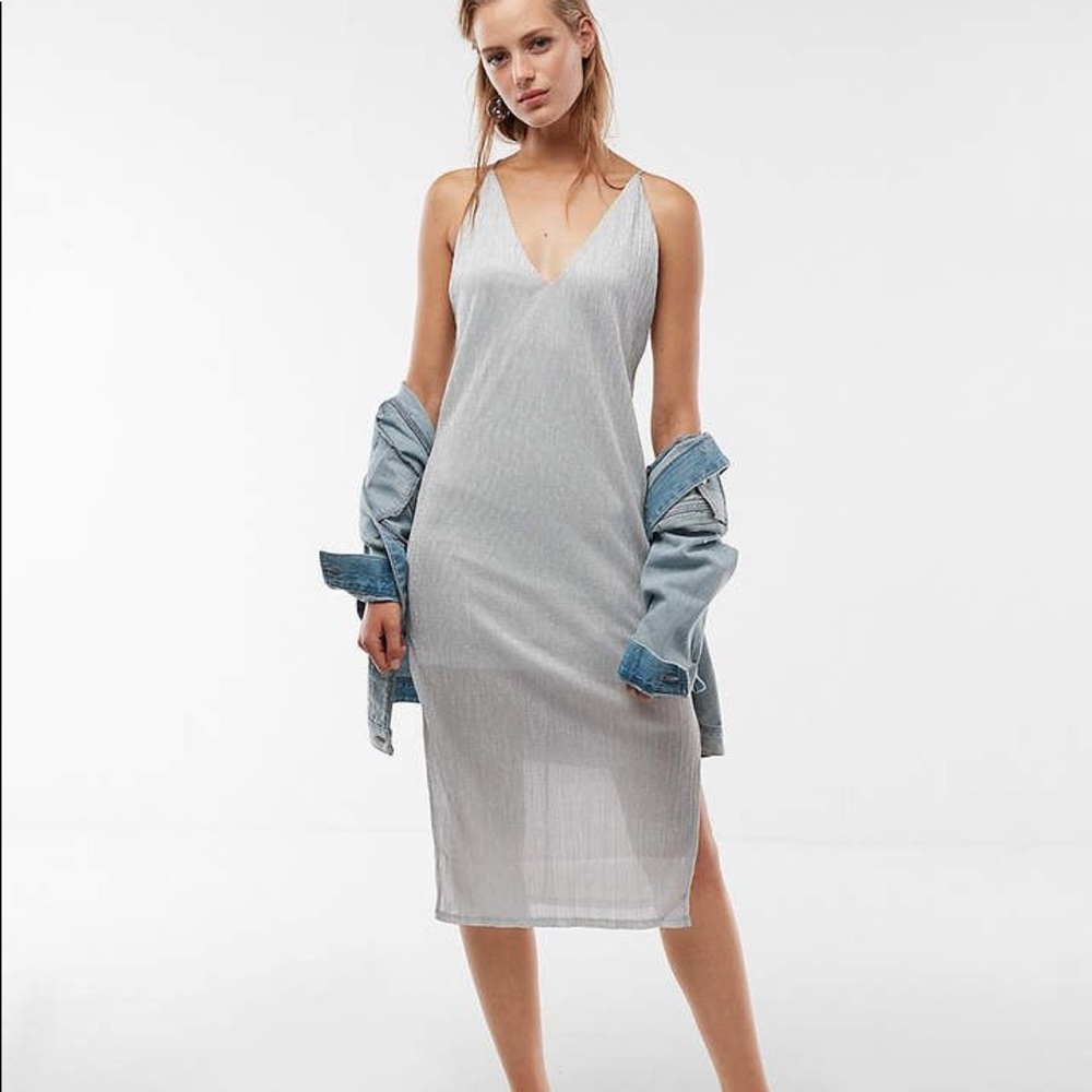 Express Sparkly Silver Pleated Deep V-Neck Sheath Dress
NWT/NEW